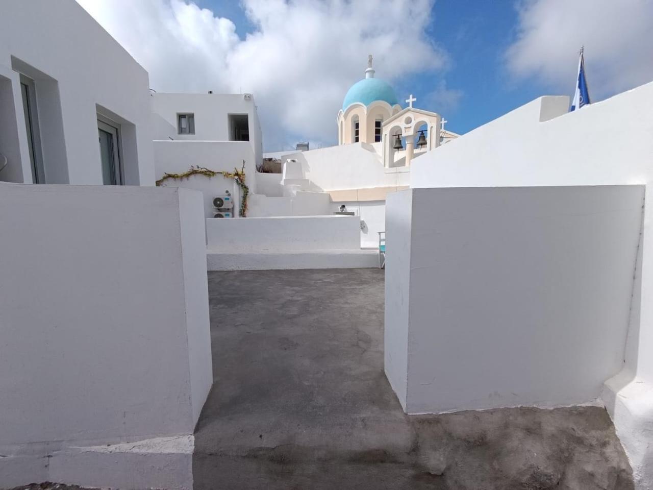 Fira Comfort Rooms Extérieur photo