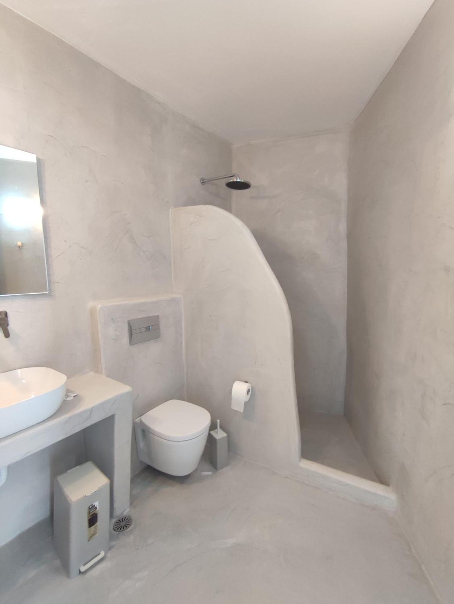 Fira Comfort Rooms Extérieur photo