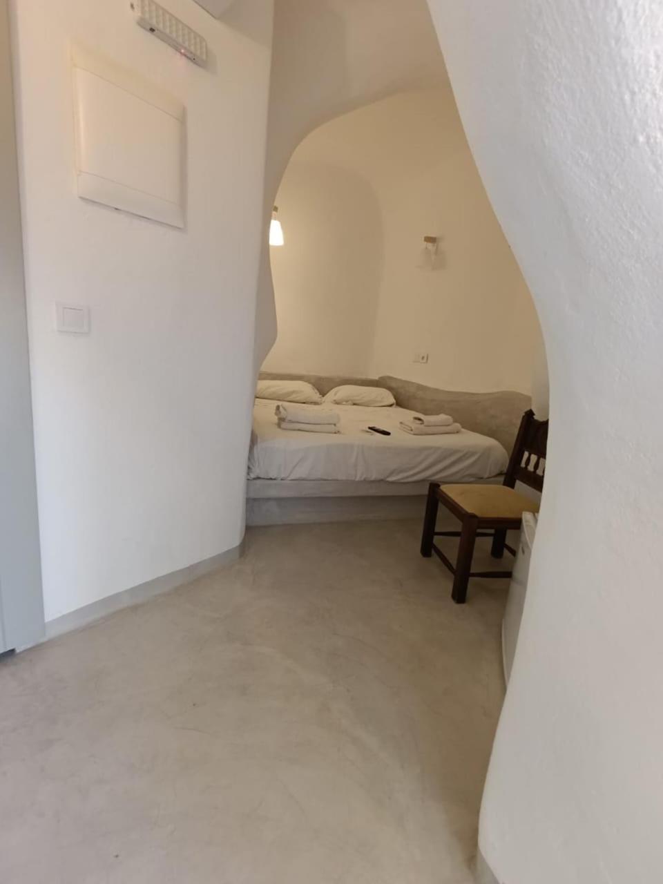 Fira Comfort Rooms Extérieur photo